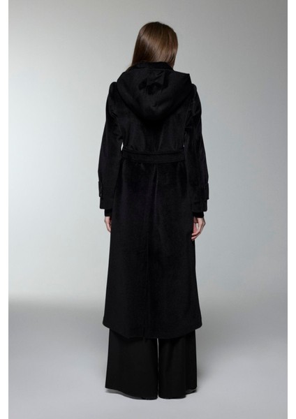 Kapüşonlu Kemer Detaylı Kaban indirimleri