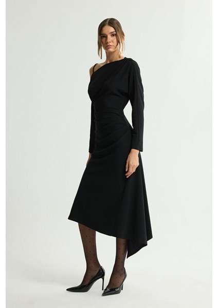 Omuzu Açık Uzun Elbise Siyah 124L9747000 indirimleri