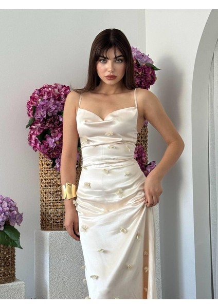 Dora Çiçek Detaylı Elbise