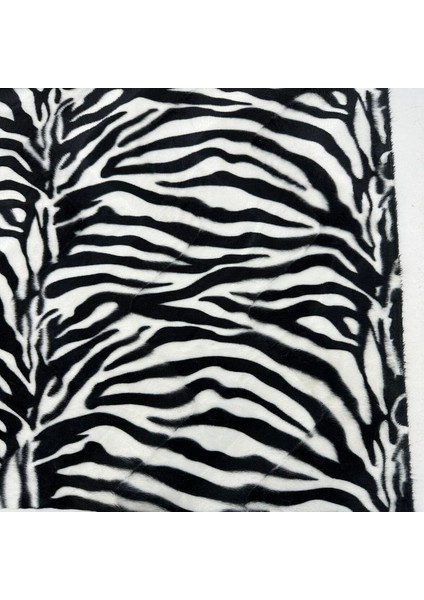 Zebra Desenli Tay Tüyü Kumaş – Yumuşak Dokulu, Peluş Görünümlü, En: 150 cm modelleri