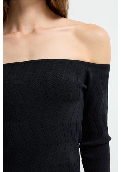 Zigzag Örgülü Triko Kazak Siyah 13945301000 fiyatları