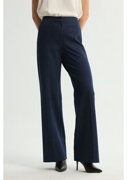 Jean Görünümlü Geniş Paça Pantolon Lacivert 153L9470001 fırsatları