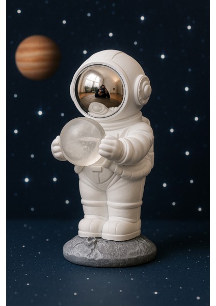 Dekoratif Işıklı Astronot Figür Masa Lambası – Kablosuz Pilli Model, Abs Gövde, 16CM Yükseklik, Şık ve Modern Masa Üstü Dekor, Ofis, Çocuk Odası, Çalışma Masası Için Uygun