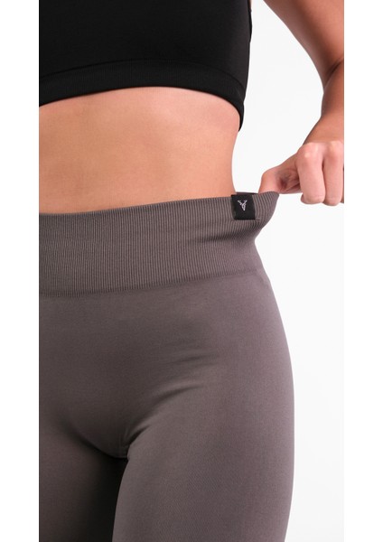 Nero Spor Tayt Seamless Toparlayıcı ve Şekillendirici Yüksel Bel Esnek fiyatları