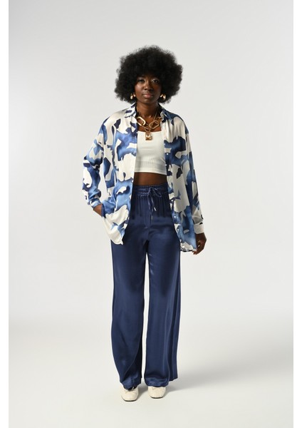 Kadın Karışık Desenli Oversize Kesim Gömlek fırsatları