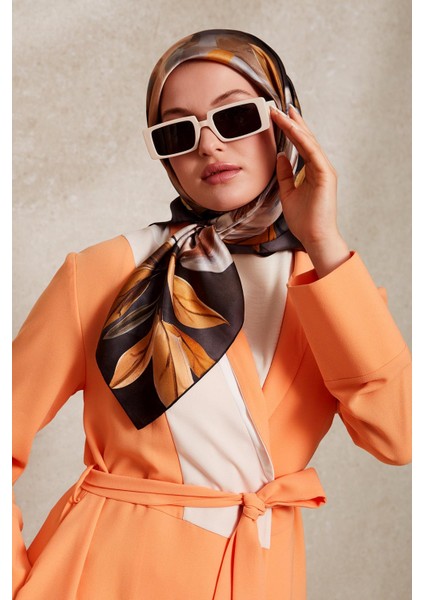 Füme Çiçek Desenli Twill Ipek Eşarp fiyatları