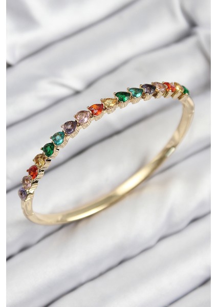 Pirinç Renkli Zirkon Taşlı Kalp Model Gold Renk Kadın Kelepçe