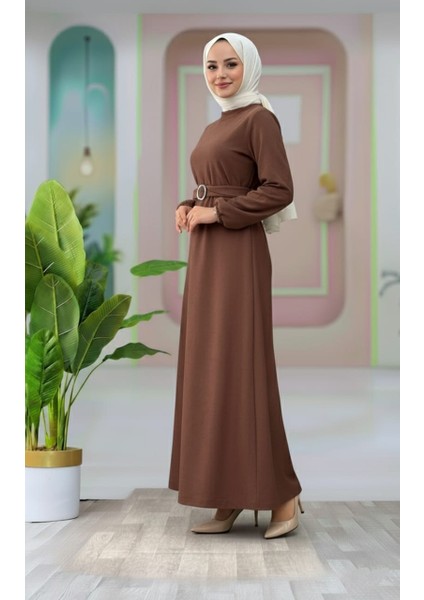 Kemer Detaylı Lastik Kollu Uzun Tesettür Elbise