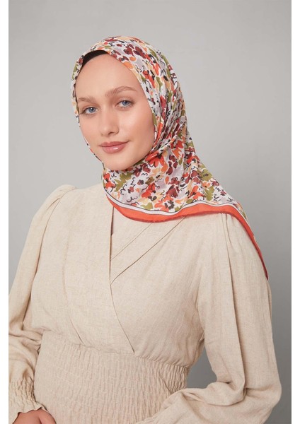Turuncu Karışık Çiçek Desen Soft Eşarp