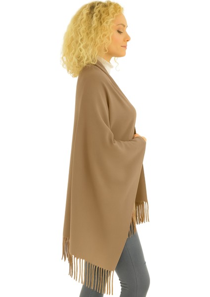 1 Adet Kadın Büyük Bedene Uygun Ekstra Yumuşak Dokulu Püskül Detaylı Kışlık Atkı Omuz Şalı fiyatları