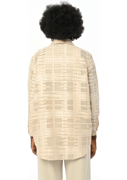 Kadın Krem Transparan Desenli Oversıze Gömlek indirimleri