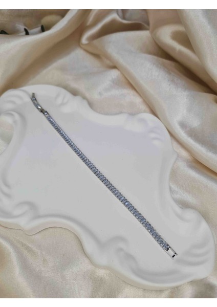 Gümüş Renk Baget Taşlı Bileklik – Paslanmaz Çelik, Kararma Yapmaz, Işıltılı Zarif Şık Bilezik modelleri