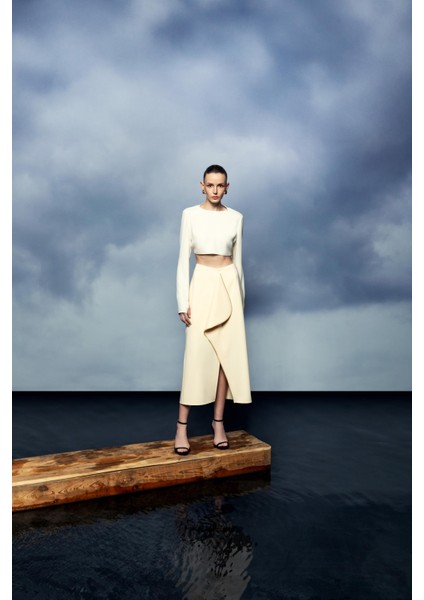 Asimetrik Drapeli Midi Etek 26W30808 fiyatları