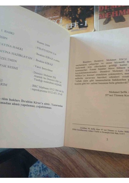 Demirci Mehmet Efe - Milli Mücadele'de Bir Destan 1-2-3 Nolu Ciltler Ibrahim Kiraz 2008 Yili 1,basim Toplamda 3 Cilt 1900 Sayfa Civarda Cok Temiz Kondisyonda indirimleri