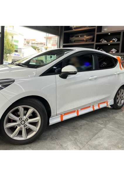 Ford Fiesta 2017-2023 Uyumlu Yan Marşpiyel (Plastik) Boyasız modelleri