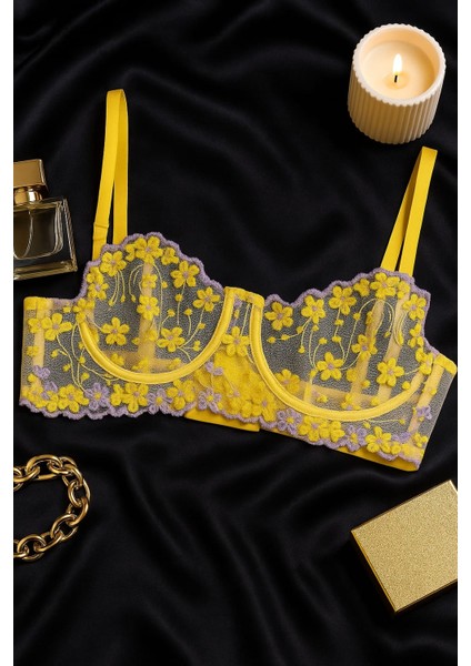 Sarı Çiçek Işlemeli Transparan Dantel Sütyen & String Takım fiyatları