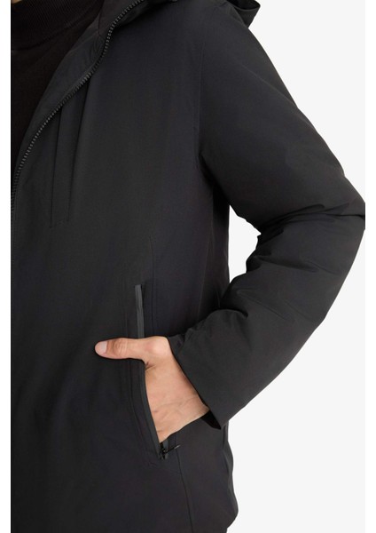 Su İtici Regular Fit Kapüşonlu Fermuarlı Cepli Mont A2620AX25WN indirimleri