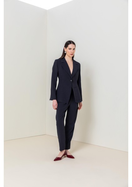 Kontrast Yakalı Asimetrik Blazer 26W50816 indirimleri