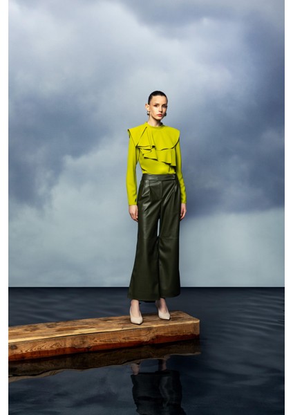 Katman Detaylı Bluz 26W10838 modelleri