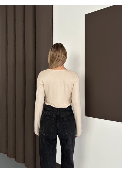 Kadın Uzun Kollu Bisiklet Yaka Penye Body indirimleri