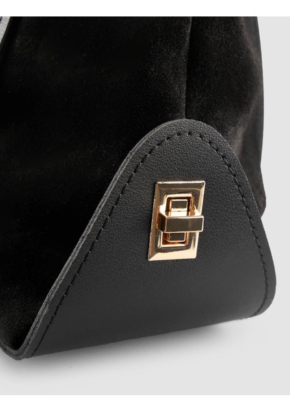 Kemer Askılı Siyah Süet Kadın Çantası fırsatları