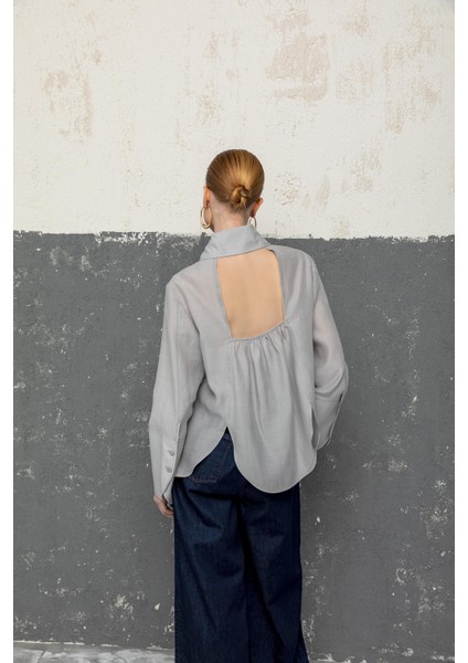 Sırt Detaylı Bluz 26W10832 fırsatları