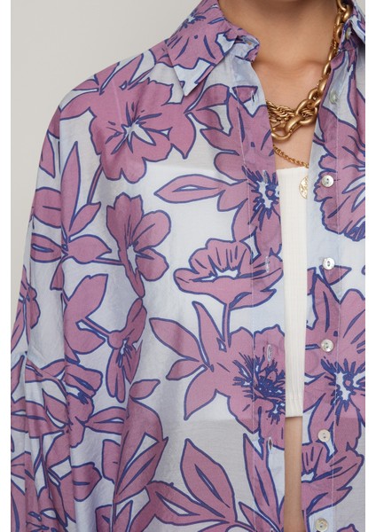 Kadın Mavi Renk Çiçek Desenli Oversize Kesim Gömlek modelleri