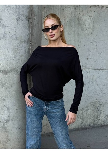 Yarasa Kol Geniş Yaka Siyah Bluz Bol Kesim Likralı Kumaş Düşük Omuz Üst indirimleri