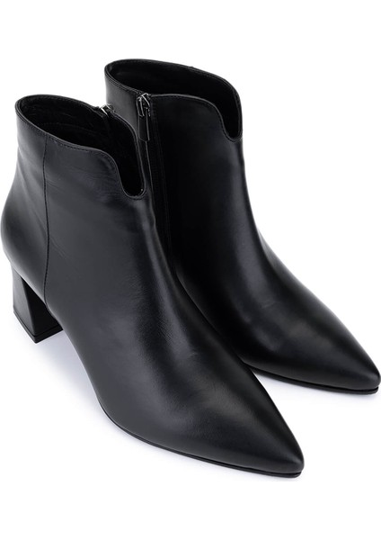 Kadın Hakiki Deri Siyah Topuklu Bot 1074 2281 Bn Bot SK25-26 Sıyah Napa fiyatları