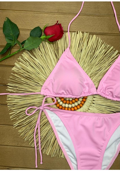 Kadın Likralı Yandan Boyundan Bağlamalı Şık Ipli Üçgen Bikini Takım fiyatları