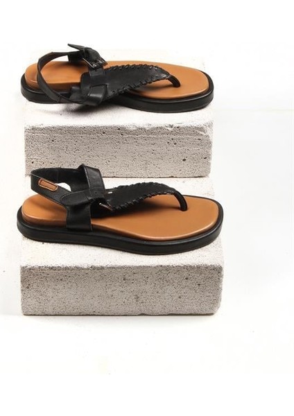 131300 Parmak Arası Günlük Sandalet Hakiki Deri Siyah modelleri