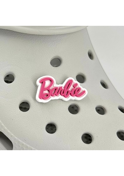 Terlik Süsü ve Aksesuarı , Çanta Süsü – Jibbitz 3D Barbiee Yazı Logo Figür Aksesuar