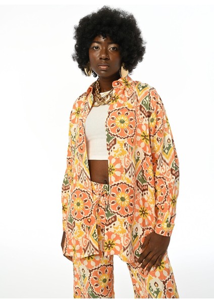 Kadın Geometrik Desenli Oversize Kesim Gömlek