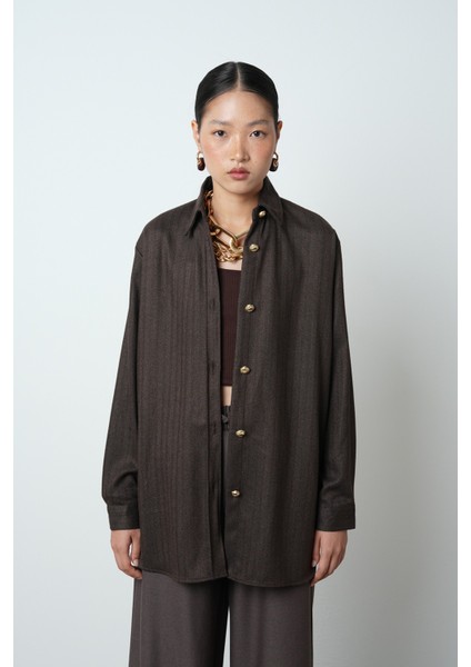 Kadın Kahverengi Düz Altın Düğme Detaylı Oversize Tesettür Gömlek