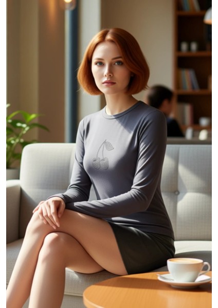 Kadın Pamuklu Esnek Örme Üst Uzun Kollu Bisiklet Yaka Kiraz Taş Işlemeli Kaliteli Şık Rahat