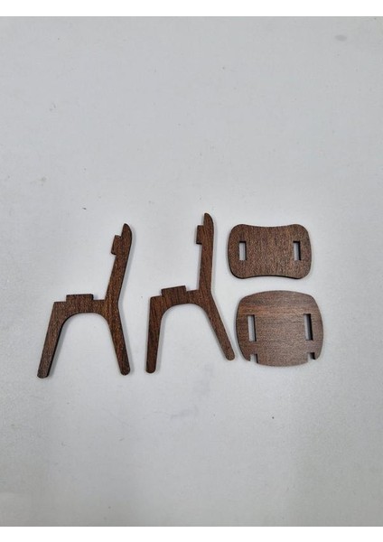 Ahşap Minyatür Oyuncak Dekoratif Sandalye 7 cm x 4 cm x 4 cm modelleri