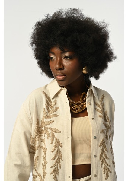 Kadın Natur Renk Kahve Işlemeli Oversize Kesim Gömlek modelleri