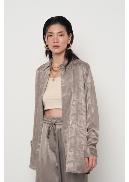 Kadın Desenli Gri Renk Oversize Gömlek