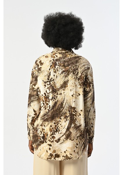 Kadın Karışık Desenli Oversize Kesim Gömlek indirimleri