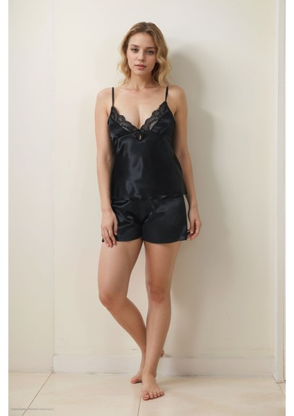 6 Parça Çeyizlik & Hediyelik Gecelik Sabahlık Pijama Takımı Kutulu Saten Set LA.L01.I1.SS010 fırsatları