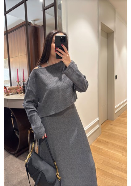 Kloş Askılı Örme Elbiseli Bluz Takım- Antrasit fiyatları