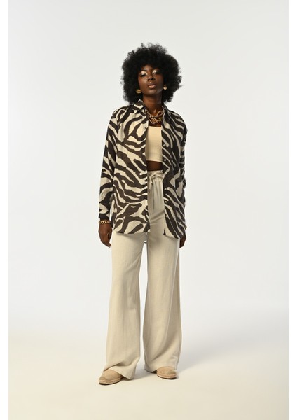 Kadın Zebra Desenli Oversize Kesim Gömlek fırsatları