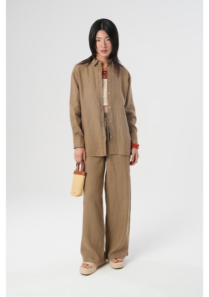 Kadın %100 Keten Yanları Düğme Detaylı Gömlek fırsatları