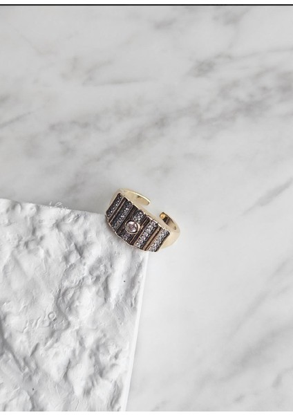 Zirkon Taşlı Yüzük