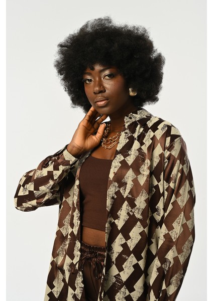 Kadın Kahverengi-Krem Desenli Oversize Kesim Gömlek fiyatları