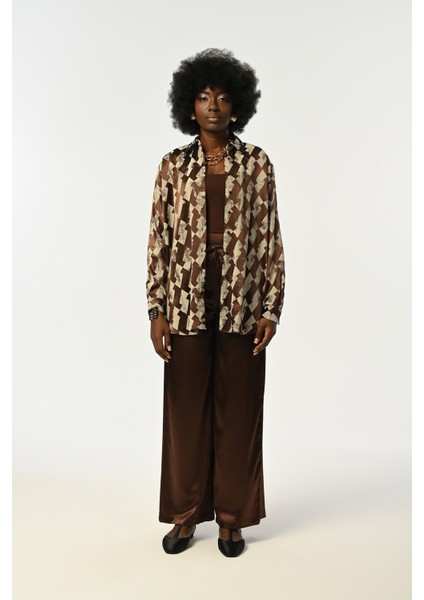 Kadın Kahverengi-Krem Desenli Oversize Kesim Gömlek modelleri
