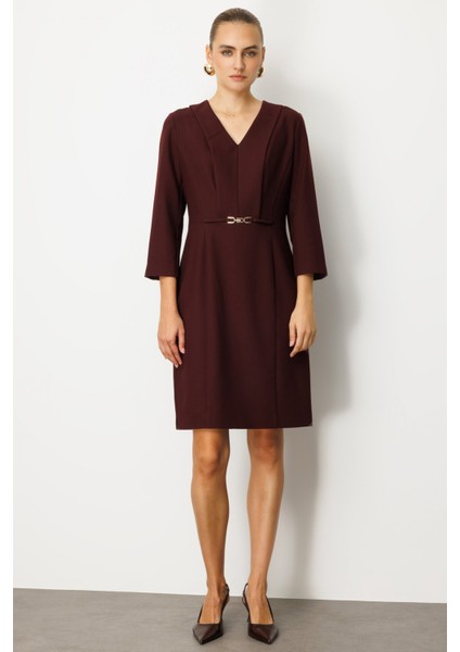 Kadın Beli Metal Aksesuarlı Midi Elbise 4033 Bordo