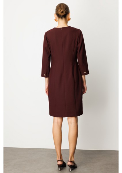 Kadın Beli Metal Aksesuarlı Midi Elbise 4033 Bordo fırsatları