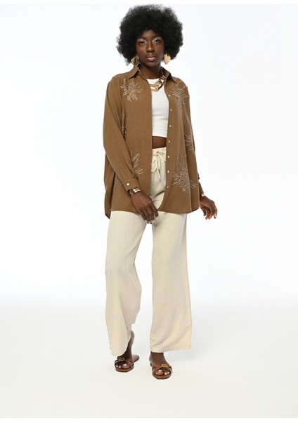 Kadın Nakış Işlemeli Oversize Kesim Düz Renk Gömlek fırsatları