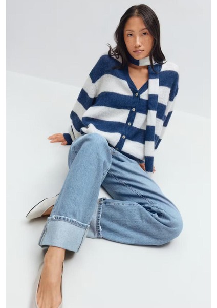 Lacivert Çizigli Atkılı Kadın Triko Hırka MG2588 indirimleri